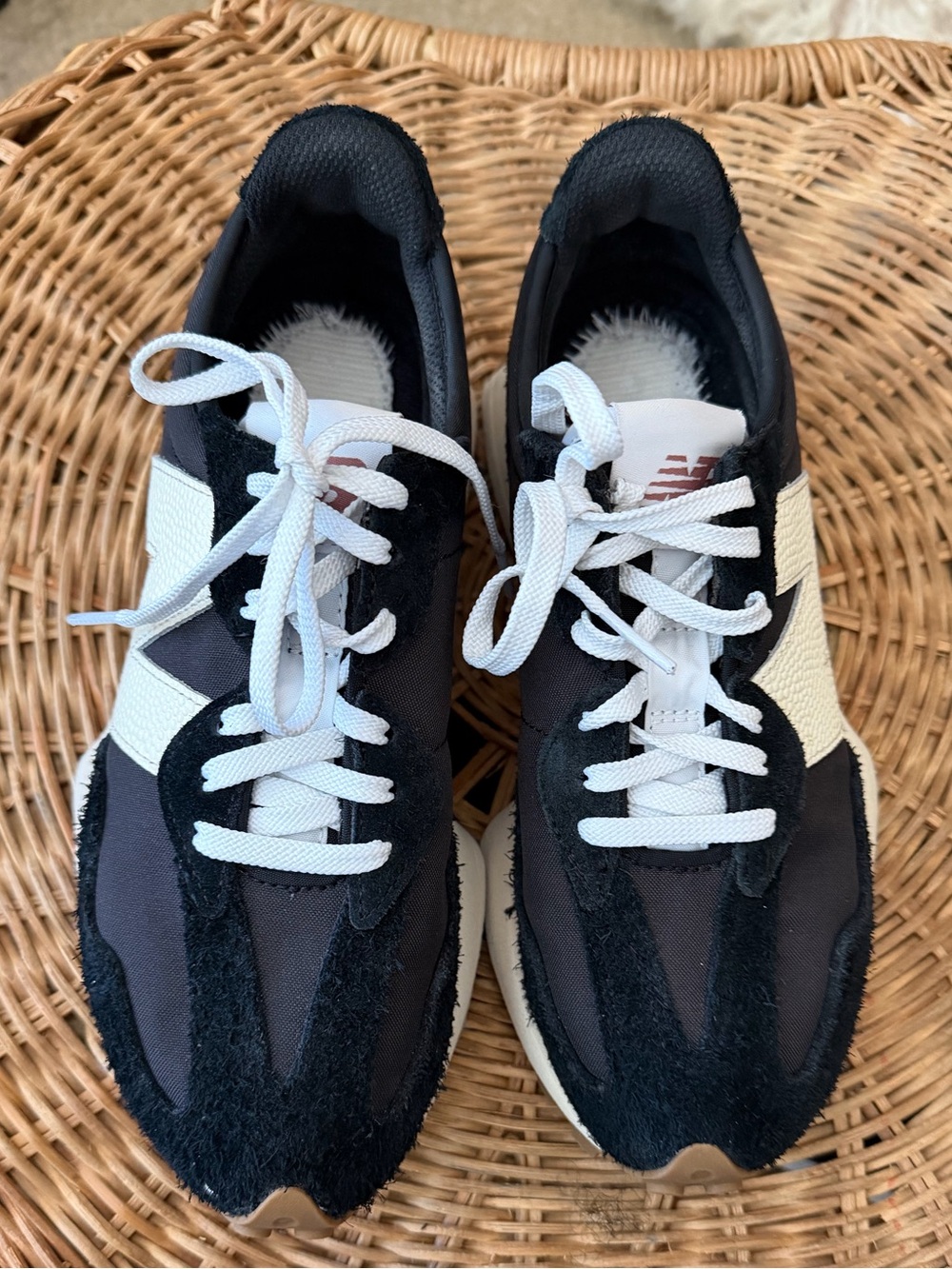 New Balance Women’s Black and White Retro Trainer Sneakers
